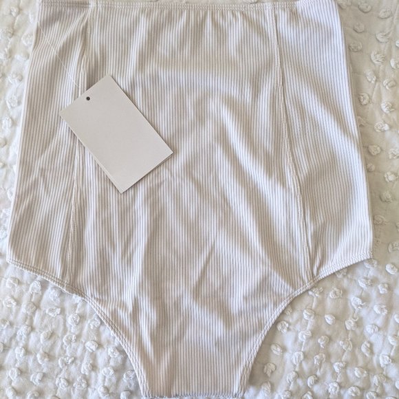 Kortni Jeane Ribbed White extended high-waist swim bottoms Women's XS - Picture 2 of 2